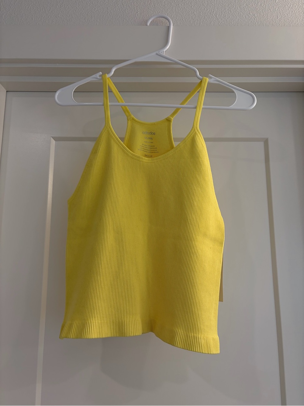 NWT ODODOS Seamless Ribbed Cropped Tank Top - XL/XXL - NEW